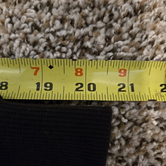 PUMA Women's Fleece Crewneck Sweatshirt Badge Black NWT Size XL - Picture 13 of 16